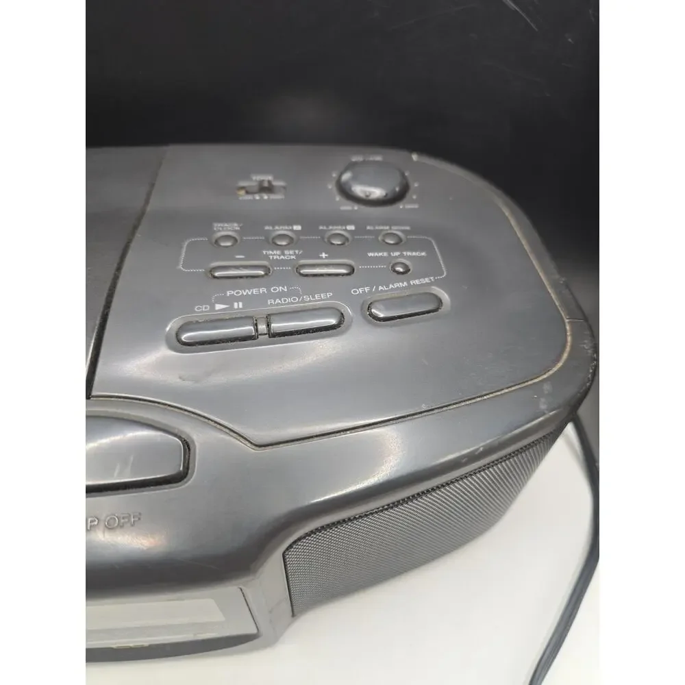 Sony ICF-CD820 AM/FM CD Clock Radio Player Alarm Space Saver Black - TESTED
